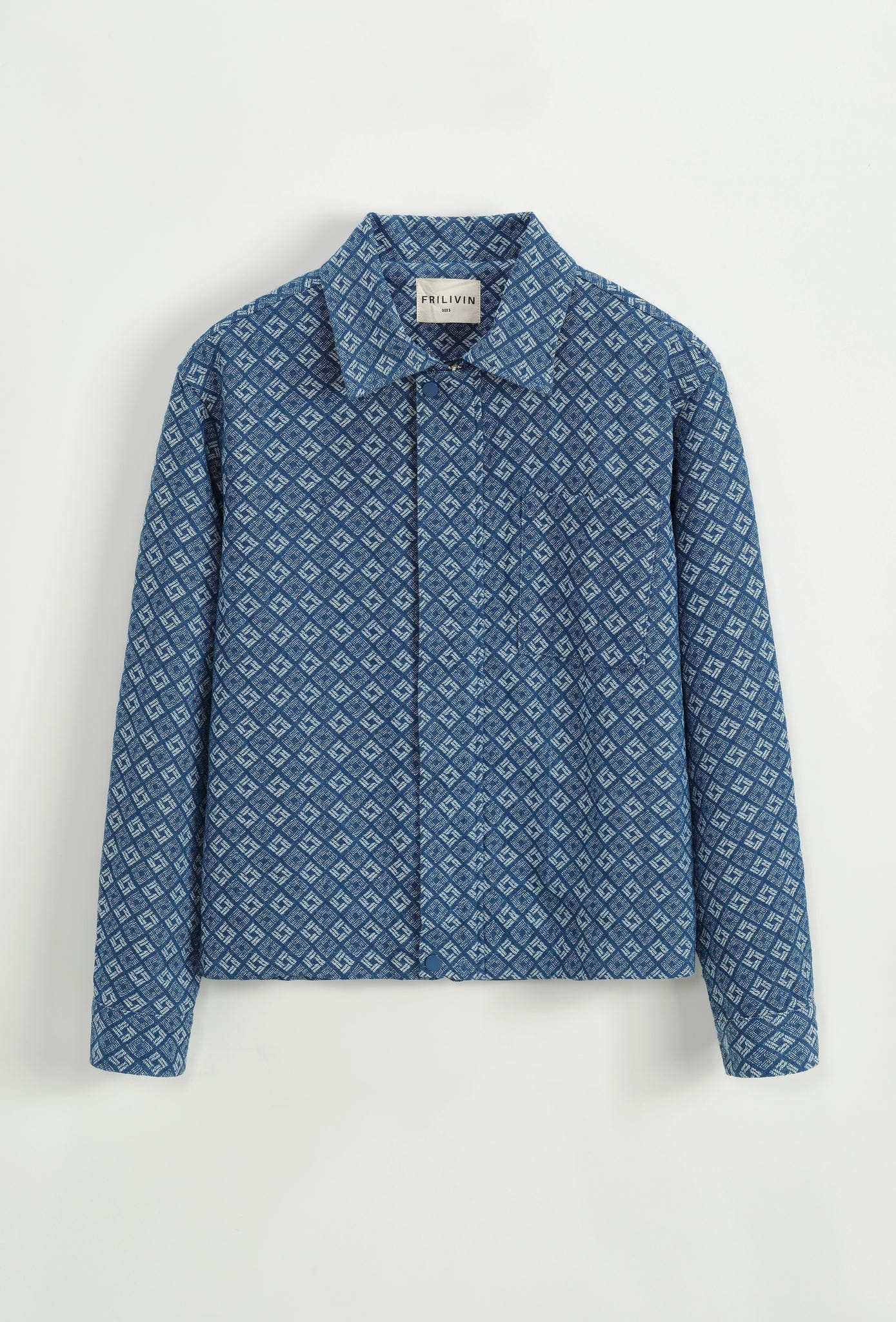 VESTE